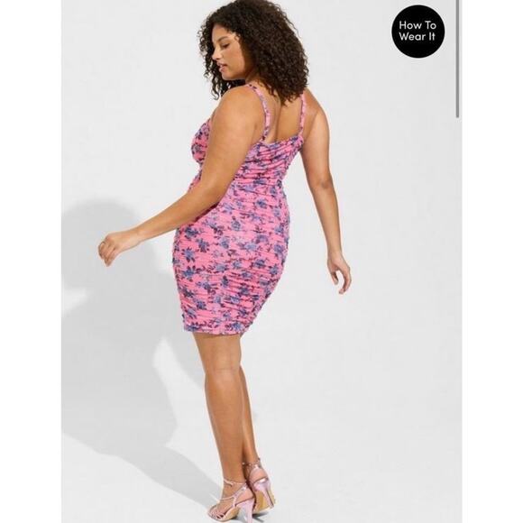 Torrid Mini Shirred Bodycon Dress Size 3X Floral Ruched Pink Mesh Fairy Cottage - Picture 2 of 16